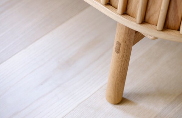 Unique Furniture Dubová komoda Carno 160 x 45 cm