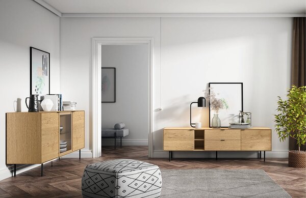 -25 % Dny MOMENTI– Dubový TV stolek Somcasa Tulsa II. 180 x 40 cm