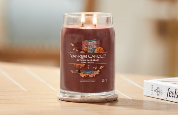 Velká vonná svíčka Yankee Candle Autumn Daydream Signature