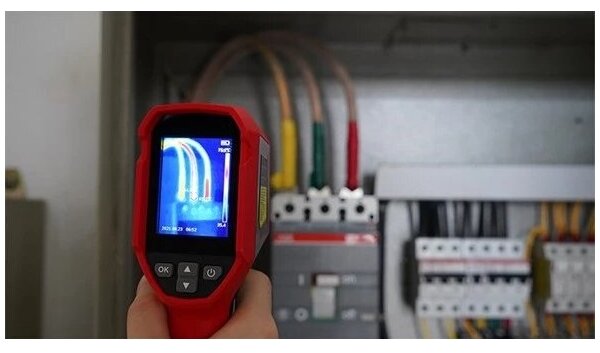 Uni-T UTi712S - Termokamera 2600mAh 320x240px 3,7V IP54