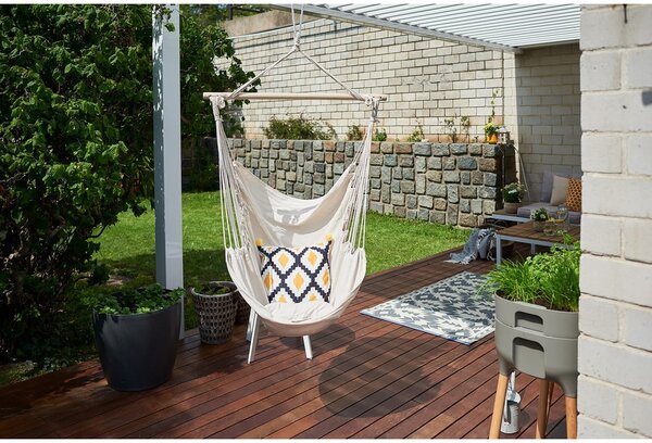 Krémové polstrované závěsné zahradní křeslo Tobago – Garden Pleasure