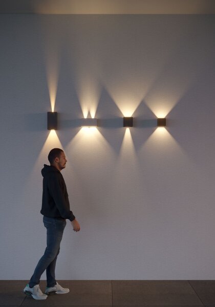 Redo 90300 - LED Venkovní nástěnné svítidlo VARY 4xLED/5W/230V 3000K IP54 bílá