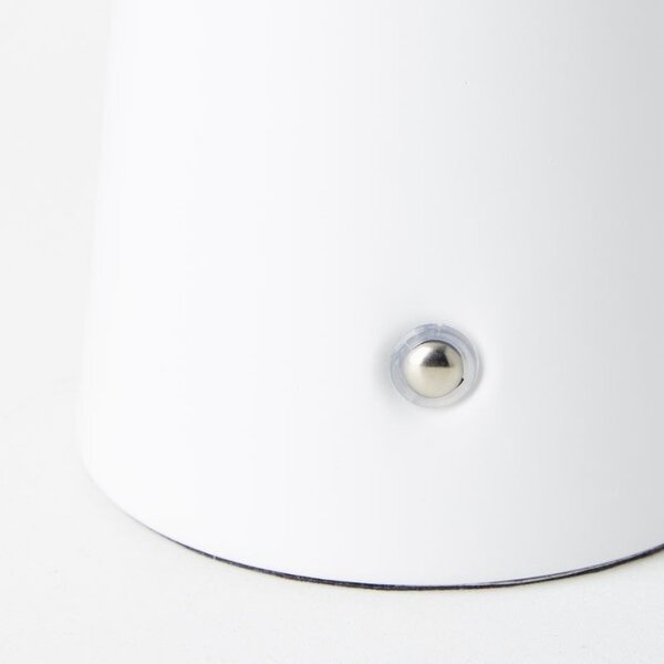 Brilliant G40895/75 Venkovní AKU stolní lampa MUFFIN matná bílá USB-C