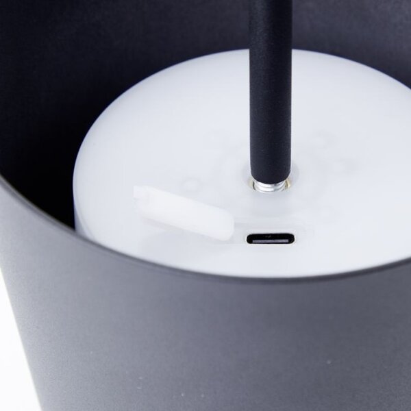 Brilliant G90939/76 Venkovní AKU stolní lampa KAAMI černá USB-C