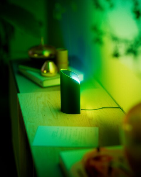8720169339712 Philips Hue White and color Gradient Play Wall Washer stolové svítidlo 20W/1035lm 2000-6500K+RGB černá + PSU + plug