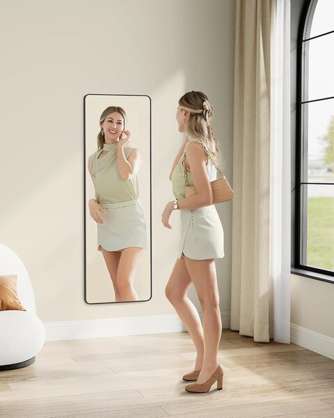 SONGMICS Závěsné zrcadlo Layla 120 cm černé