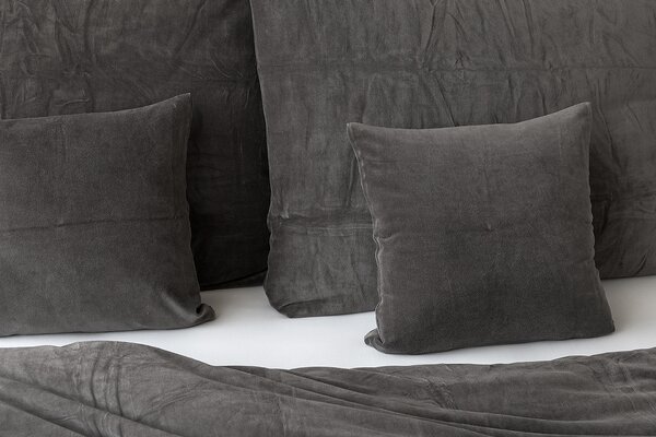 Povlečení ANTRACITOVÉ PREMIUM Bavlněný mikroplyš 1x 140/200, 1x 70/90