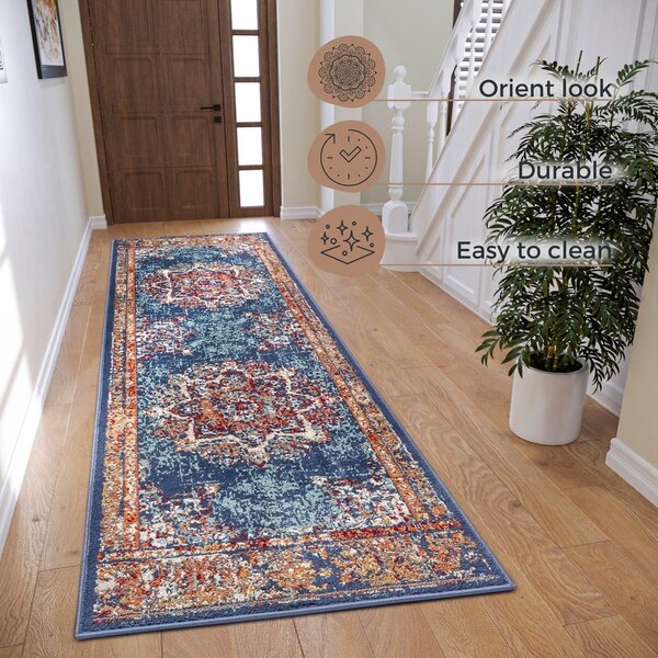 Tmavě modrý koberec běhoun 80x240 cm Orient Maderno – Hanse Home