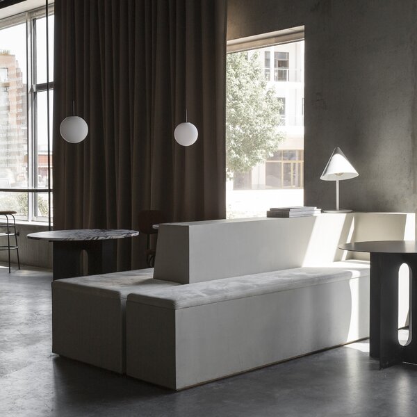 AUDO COPENHAGEN Závěsná lampa TR, Black, Matt Opal