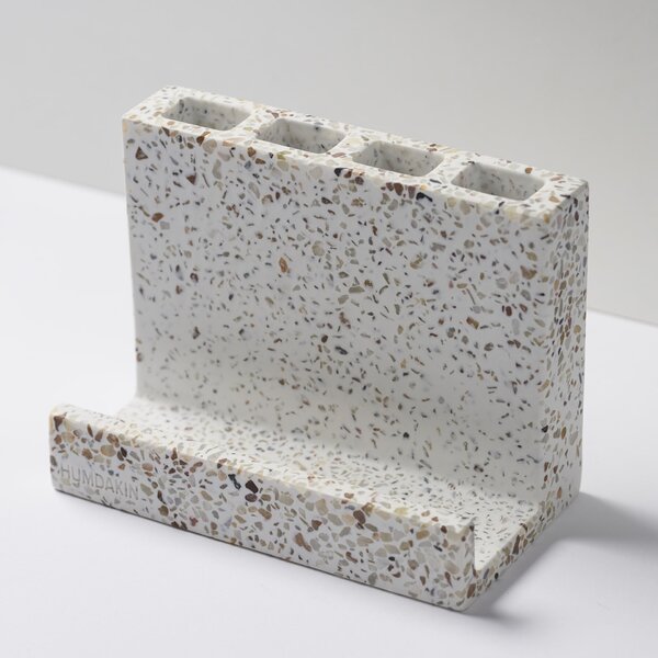 Teracový stojan na toaletní potřeby Terrazzo