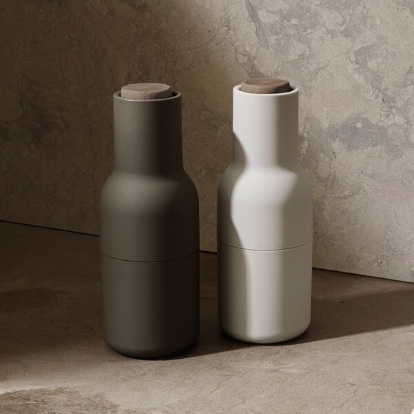 AUDO COPENHAGEN Mlýnky na sůl a pepř Bottle, Hunting Green / Beige, Walnut, 2ks
