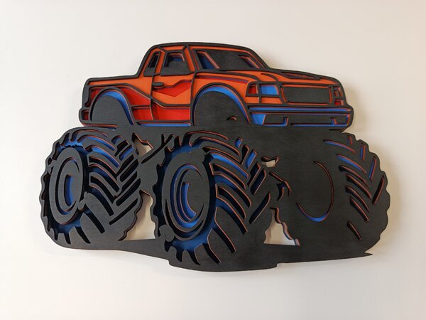 Z rodinné dílny Svítící dřevěná dekorace na zeď – Monster truck (3D efekt, fosforeskující)