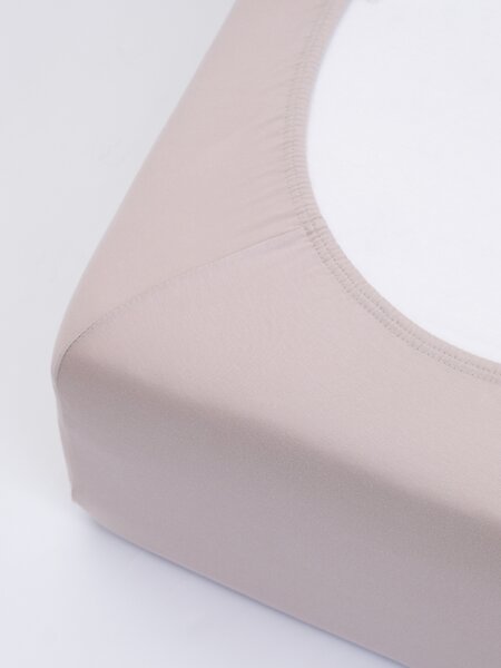 MK Lůžkoviny Jersey prostěradlo do postýlky s elastanem 70 × 140 cm – cappuccino
