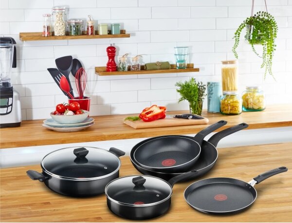 Tefal - Nízký kastrol s poklicí SIMPLY CLEAN 28 cm