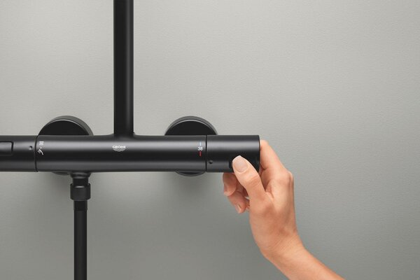 GROHE Vitalio Comfort 250 - Sprchový systém s termostatem na zeď, černá matná 266962431