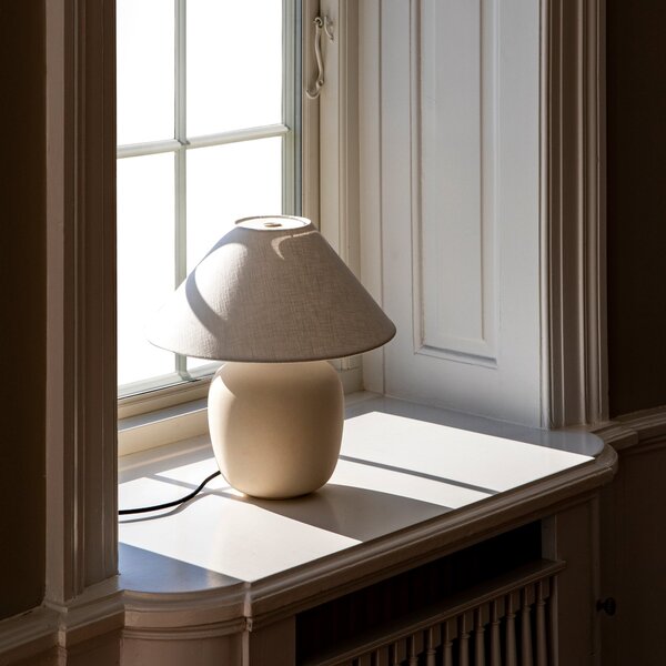 AUDO COPENHAGEN Stolní lampa Torso, 37