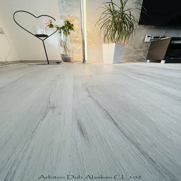 Arbiton Dub Alaskan CA 102 2,076 m2