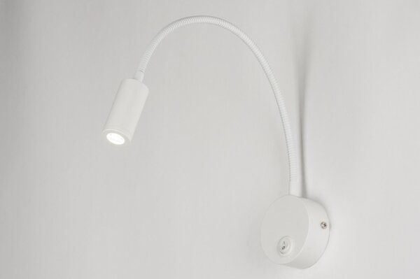 Nástěnné designové bílé LED svítidlo Fibie White (Nástěnné světlo do ložnice se čtecí lampičkou a vypínačem)