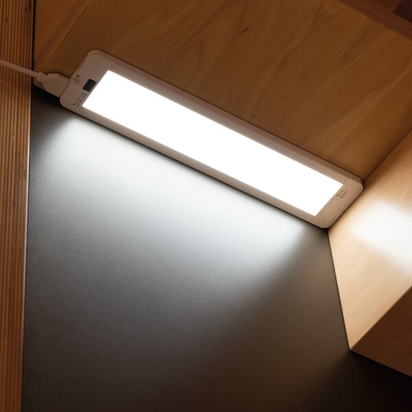 Kanlux 38120 - LED Stmívatelné osvětlení nábytku se senzorem DAXA LED/9W/24V