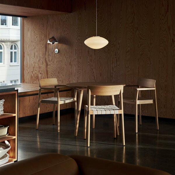 &Tradition designové židle Betty Armchair TK10