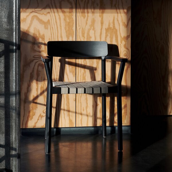 &Tradition designové židle Betty Armchair TK9