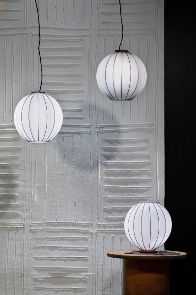 SIRU - Lustr na lanku SFERA 1xE27/60W/230V pr. 32 cm černá/bílá benátské sklo