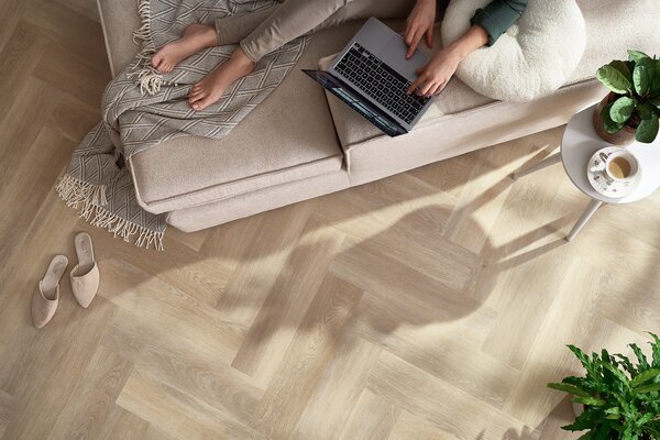Arbiton Amaron Herringbone click Dub Dearwood CA187 1,402 m2