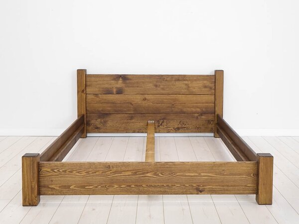 Borovicová postel Rustyk / Ostrowit II 160 cm