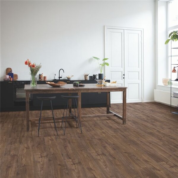 Quick-Step Alpha Vinyl Medium Planks Dub podzimní čokoládový AVMP40199 1,873 m2