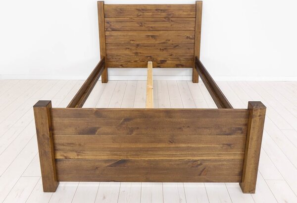 Borovicová postel Rustyk / Dobromir 160 cm