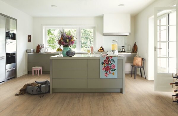 Egger MULTIFLOR AquaRes MA 76164 V Dub Elva hnědý 1,995 m2