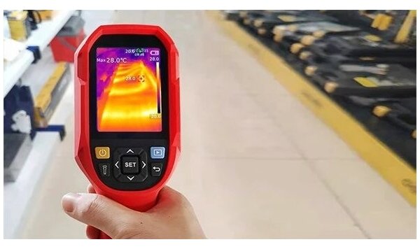 Uni-T UTi260B - Termokamera 5000mAh 320x240px 3,6V IP65