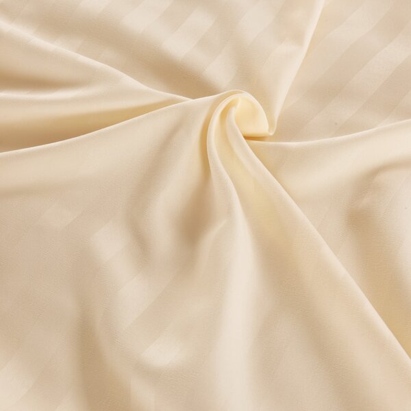 Hotelové povlečení z mikrovlákna JASMINE šampaň - proužek 2 cm Rozměr povlečení: 70 x 90 cm | 140 x 200 cm