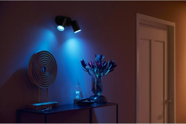 Philips - LED RGBW Stmívatelné bodové svítidlo Hue FUGATO 2xGU10/4,2W/230V černá