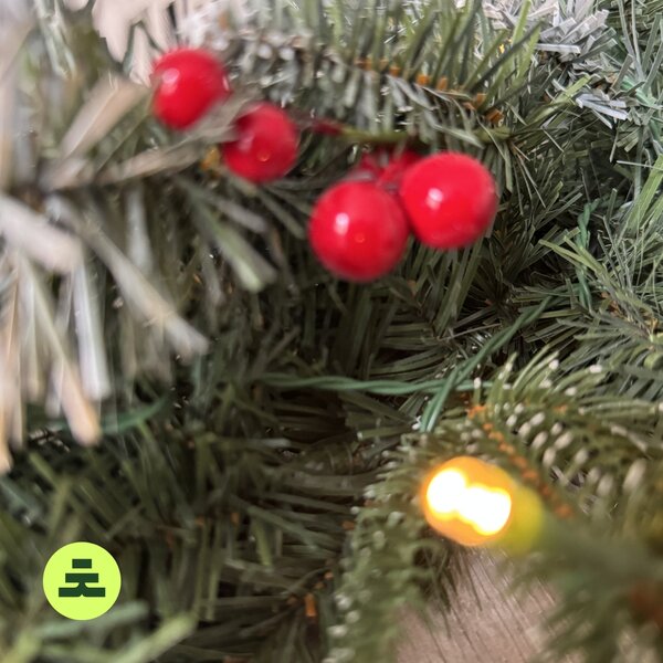 Girlanda Zasněžená Zdobená 50 LED 180 cm