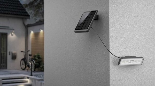 LED Solární reflektor se senzorem LED/8W/3,7V 2000 mAh IP54 černá