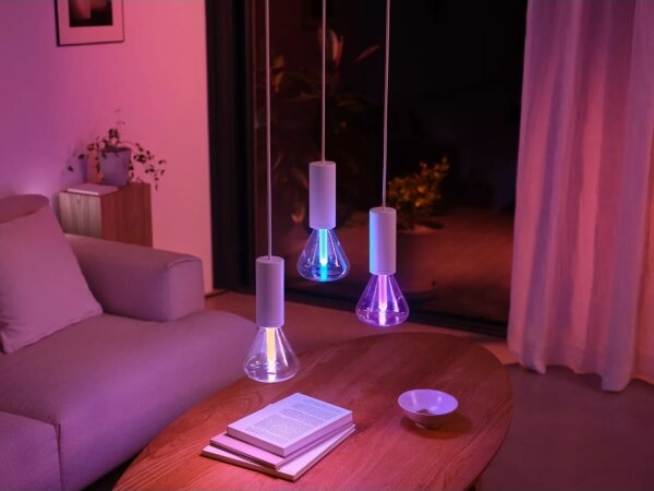 LED RGBW Stmívatelná žárovka Philips Hue White And Color Ambiance E27/6,8W/230V