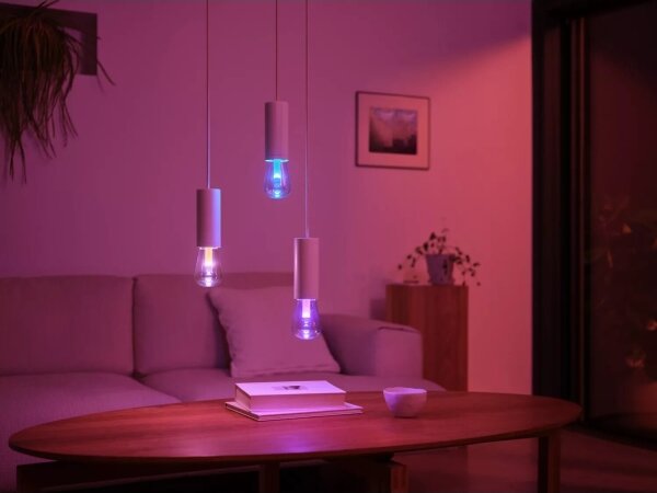 LED RGBW Stmívatelná žárovka Philips Hue White And Color Ambiance E27/6,8W/230V
