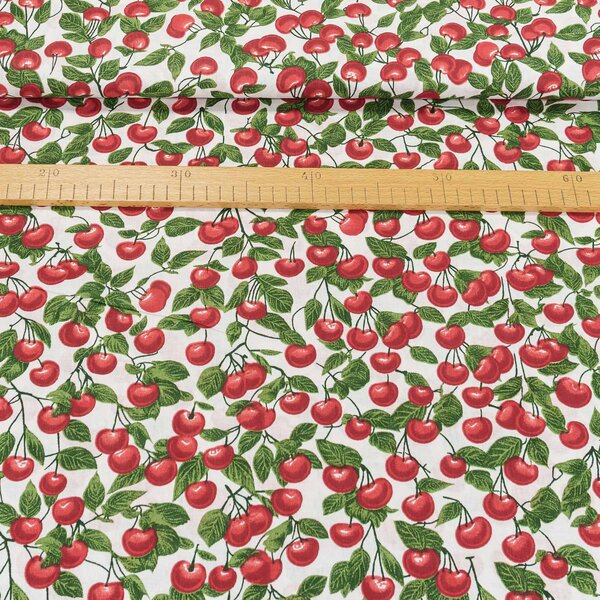 Bavlněné plátno POLO třešně na bílé, š.140cm (látka v metráži)