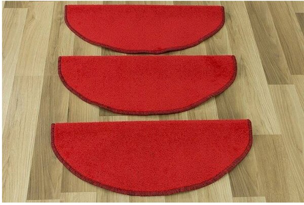 Kobercový ráj Kobercový nášlap na schody FLORYDA 01 červený Rozměr: 65 cm x 24 cm + 3 cm (zahnutí)