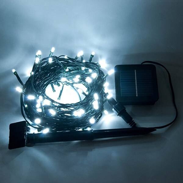 DECOLED LED venkovní solární světýlka na zahradu, 10 m, ledově bílá, 100 diod, černý kabel, IP44, solární panel