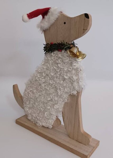 DECOLED Dřevěná dekorace na stůl pes 21,5 × 26 cm, stojící