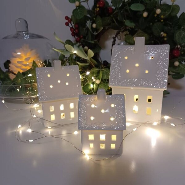 DECOLED LED dekorace keramický domeček, 8,5 × 6,9 × 12,9 cm, teple bílá, 2× LR44