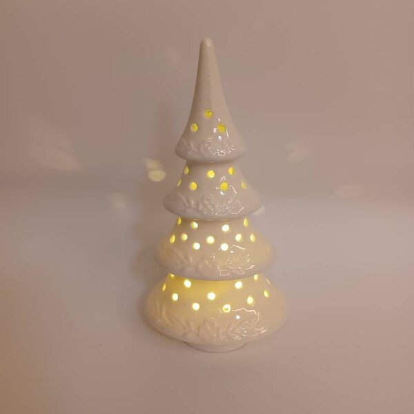 DECOLED LED dekorace keramický stromeček, 9 × 7,4 × 17,8 cm, teple bílá, 2× LR44
