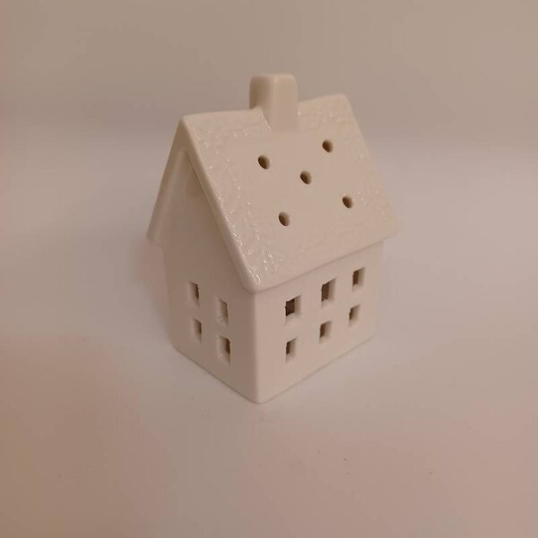 DECOLED LED dekorace keramický domeček 7 × 6 × 10 cm, teple bílá, 2× LR44