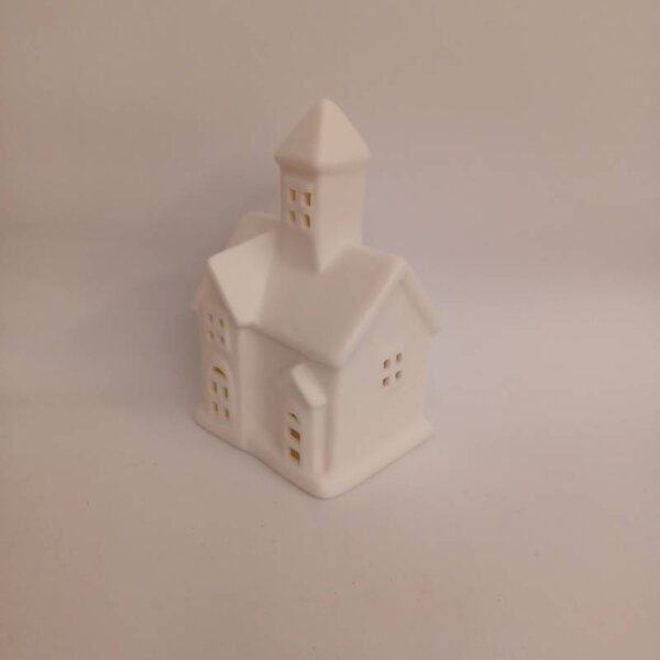 DECOLED LED dekorace kostelíček na baterie 7,5 × 6 × 12 cm, keramický, LR44, teple bílá