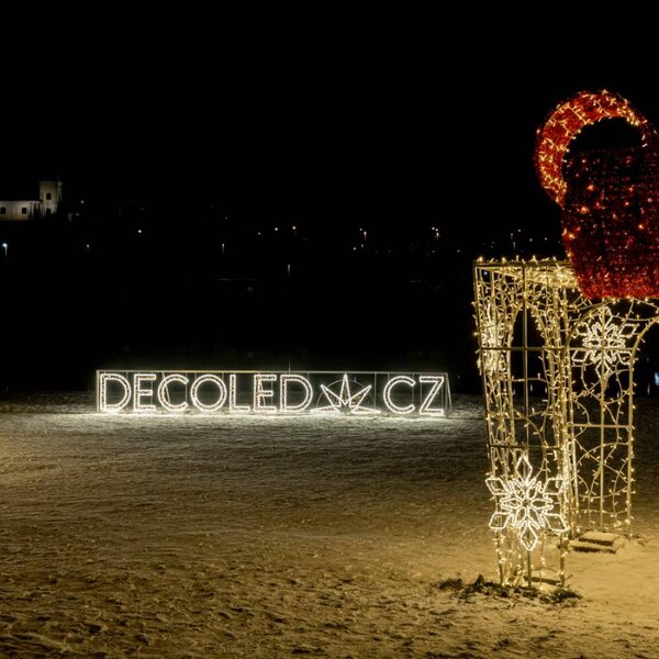 DECOLED Easy Fix LED Neon hadice venkovní, 50 m, D-TYP jednostranný, ledově bílá, 3000 diod, bílý kabel, IP67, cívka