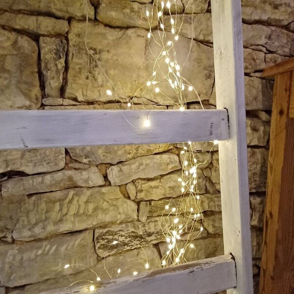 DECOLED LED světelný řetěz, kapičky, venkovní, 20 pramenů × 3 m, teple bílá, 600 diod, stříbrný kabel, IP44, vč. trafa