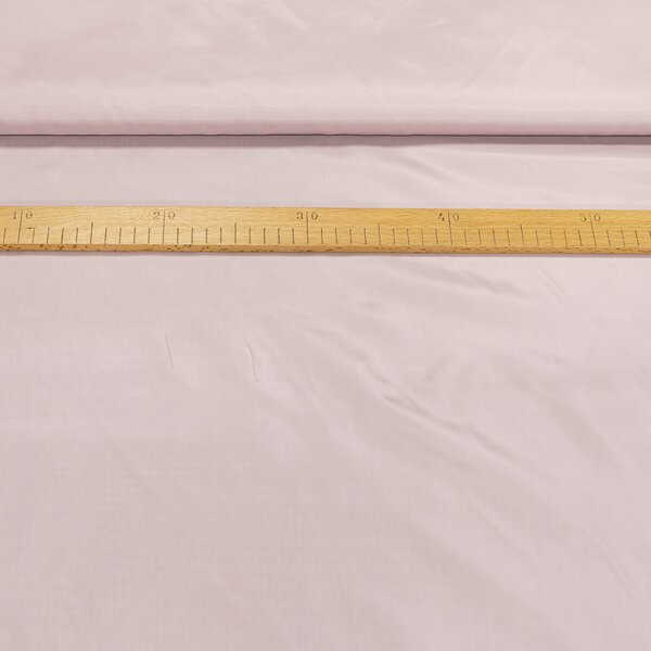 Podšívka polyesterová E5080-12, jednobarevná pudrová, š.150cm (látka v metráži)