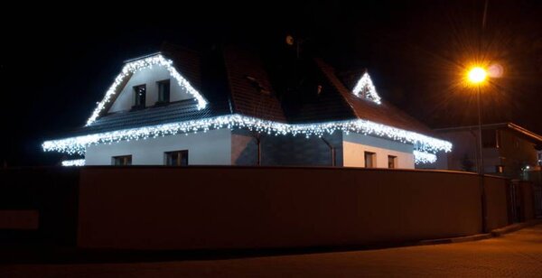 DECOLED Easy Fix venkovní LED rampouchy, světelné, 300 × 50 cm, ledově bílá, 114 diod, černý kabel, IP67, prodlužovací